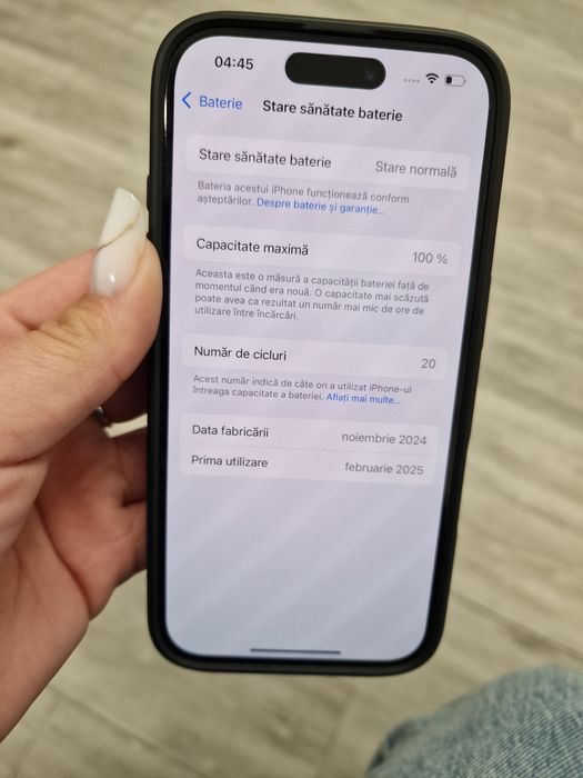 Vând iphone 16 simplu