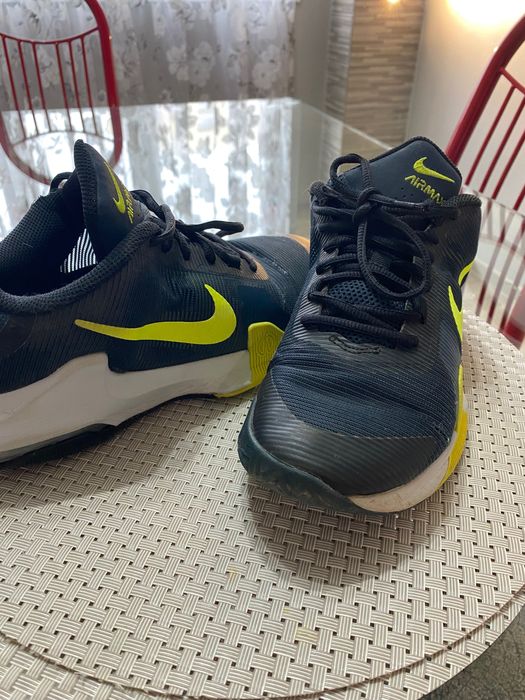 Nike Air Max Impact