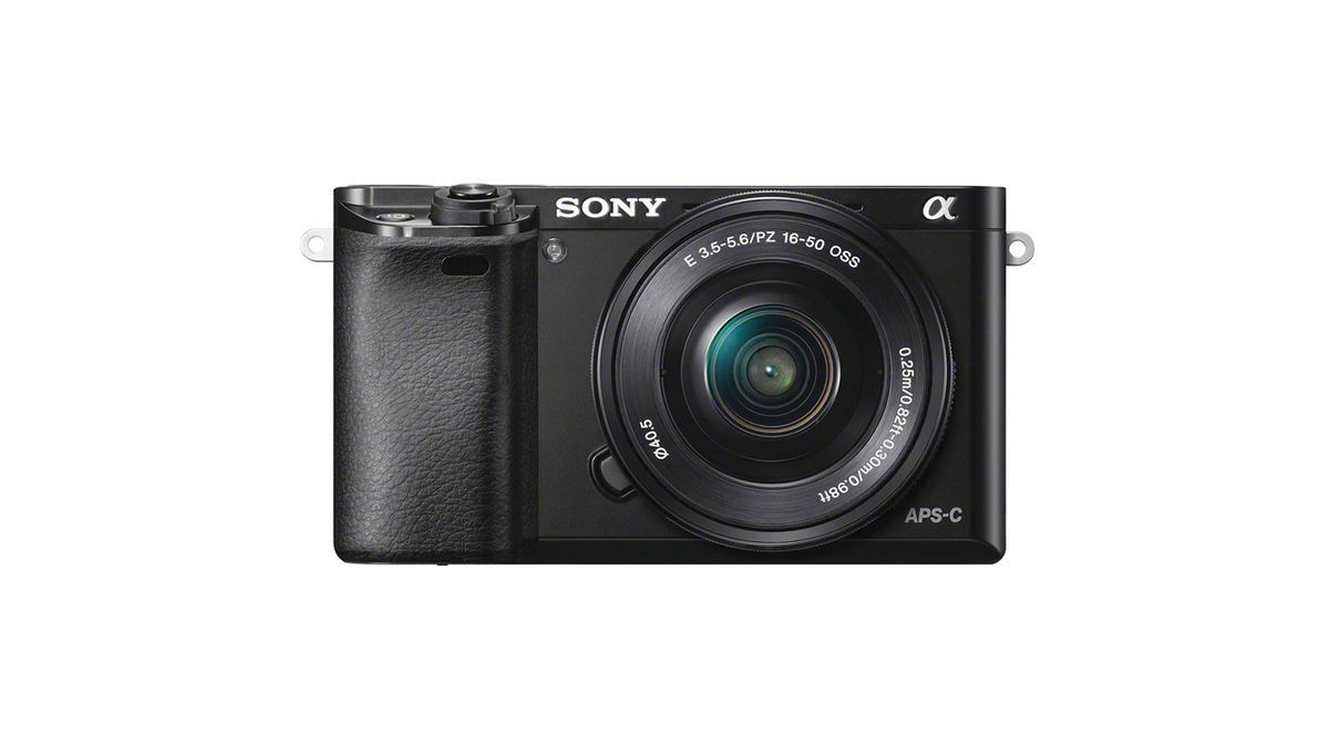 Sony A6000 cu obiectiv