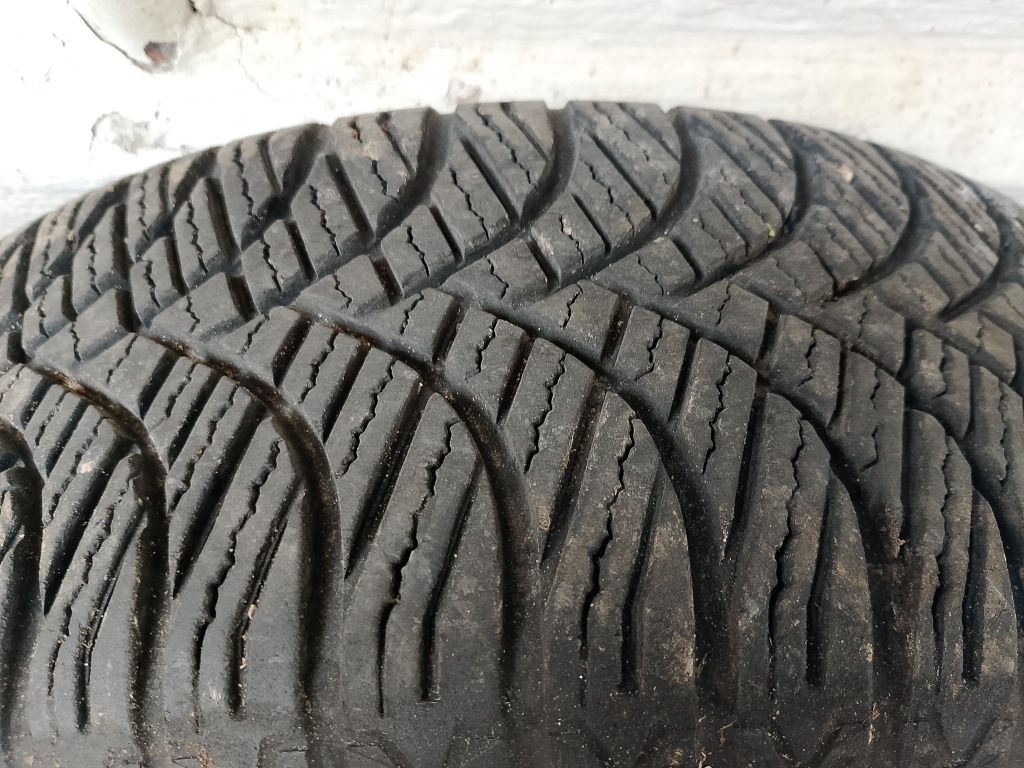 Гуми с джанти 175/65R14 T82 Westlake всесезонни