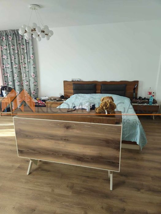 Продава се Къща в Варна, м-т Траката - 320 кв.м за 1297 €/кв.м - Снимка #12