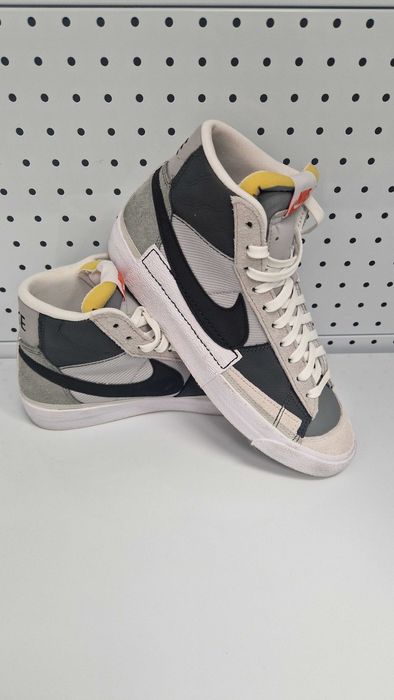 Оригинални мъжки маратонки- Nike Blazer Mid Pro