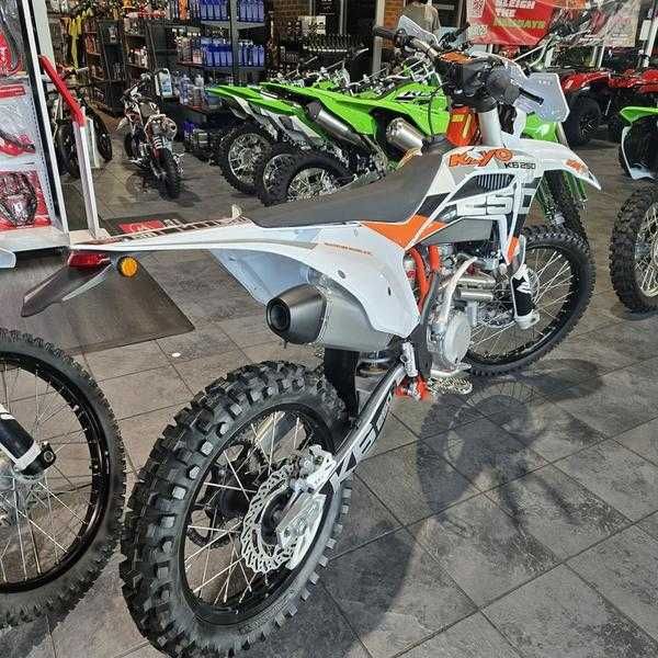MYMOTO CLUJ vinde : KAYO - motocicleta offroad K6 ENDURO 250cc