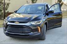 Tracker 2025 premier plus