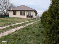 Casa 4 dormitoare, teren 2000m