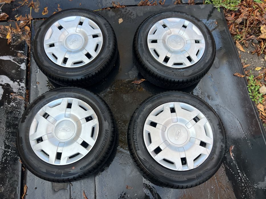 Джанти със зимни гуми от Форд Фиеста