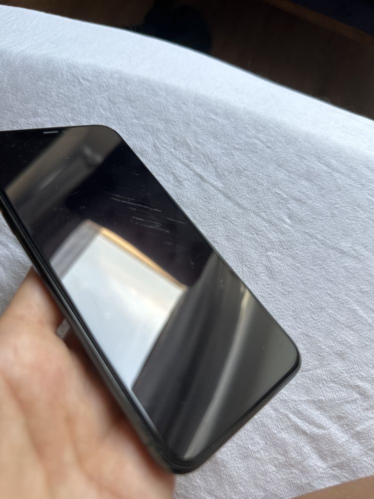 iPhone 11 pro max64 gb green