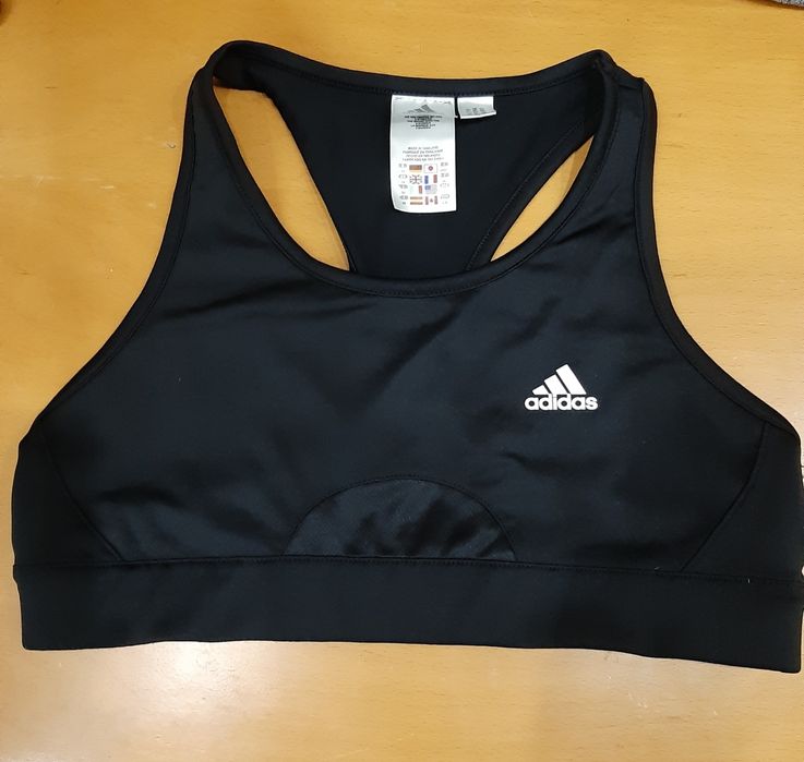 Спортно бюстие ".Adidas"