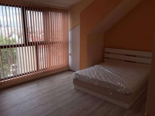 Дава се под наем Тристаен апартамент в Пловдив, Кършияка - 120 кв.м за 550 € - Снимка #4