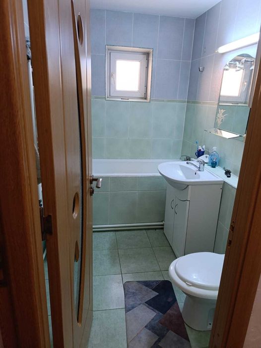 Proprietar Apartment 3 Camere, 86mp,  zona HCC/L-uri, parțial renovat!