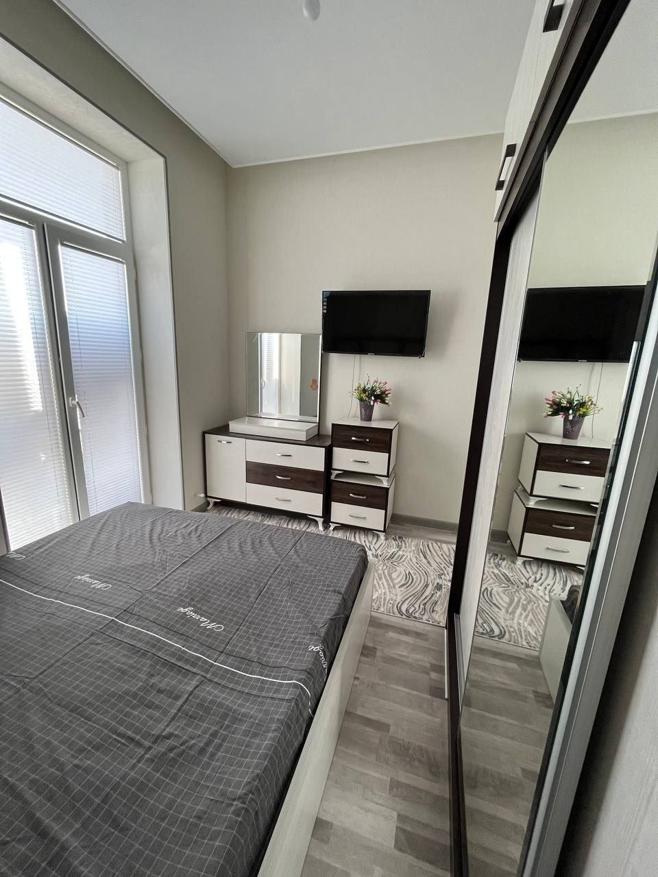 Yangi Toshmi beltepa 2 xona uy sotiladi realtorlar blan ishlamimiz