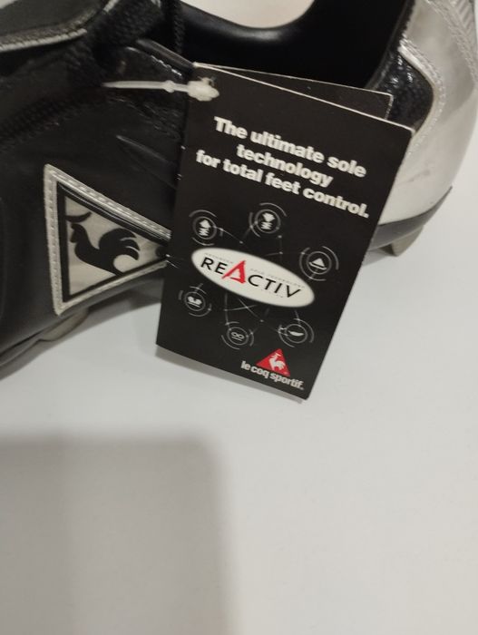 Бутонки Le Coq Sportif – нови с етикет – 39 лв

Продавам чисто нови фу