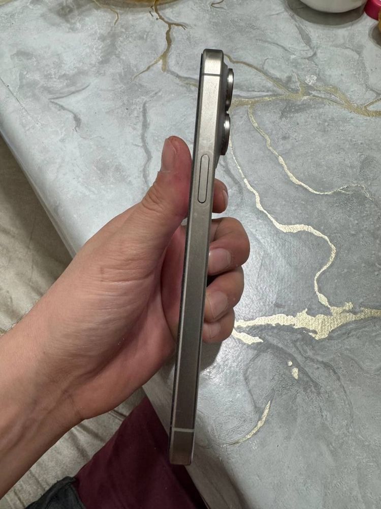 Iphone 15Pro Max Ideal Holatda