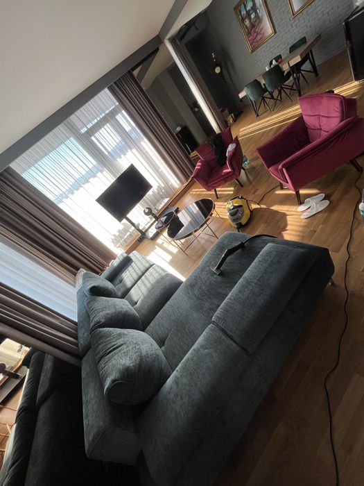 Curatare canapelei tale