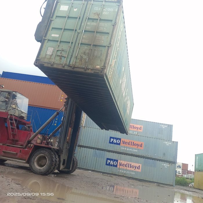 6 va 12. metirlik kontenerlar  bor