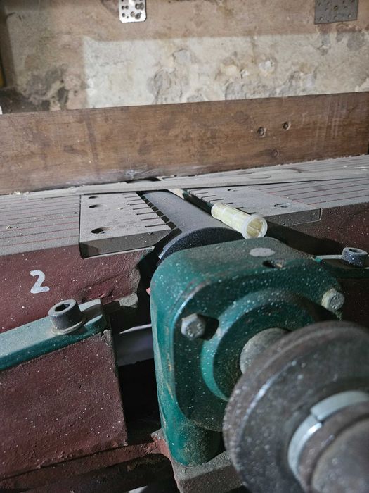 Абрихт с чугунен плот