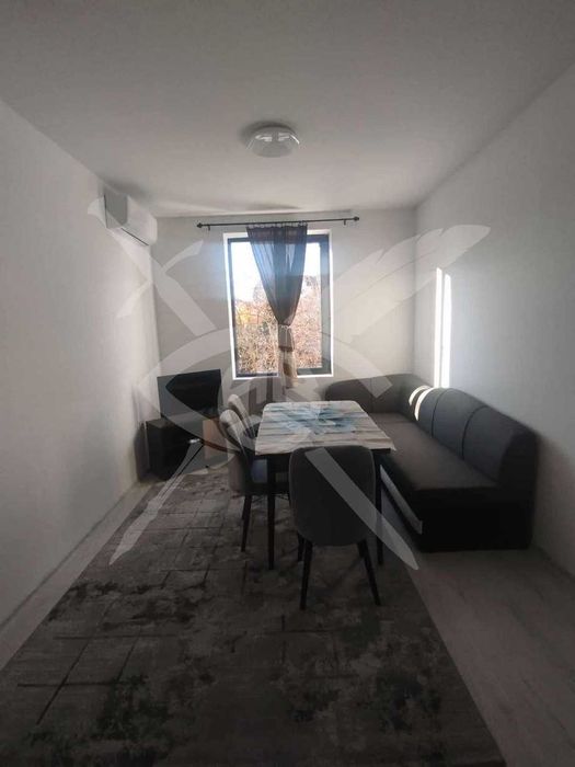 Дава се под наем Тристаен апартамент в Варна, Колхозен пазар - 80 кв.м за 600 € - Снимка #1