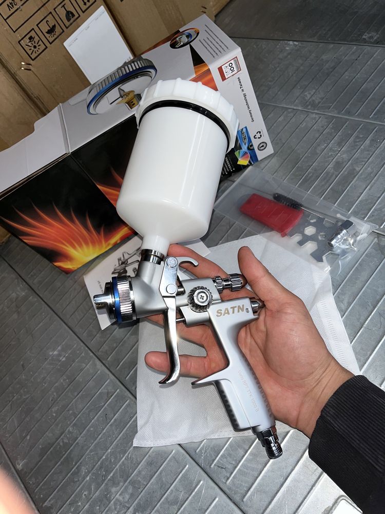 Pistol vopsit profesional auto lac sau vopsea diuza 1.3 nou devilbiss