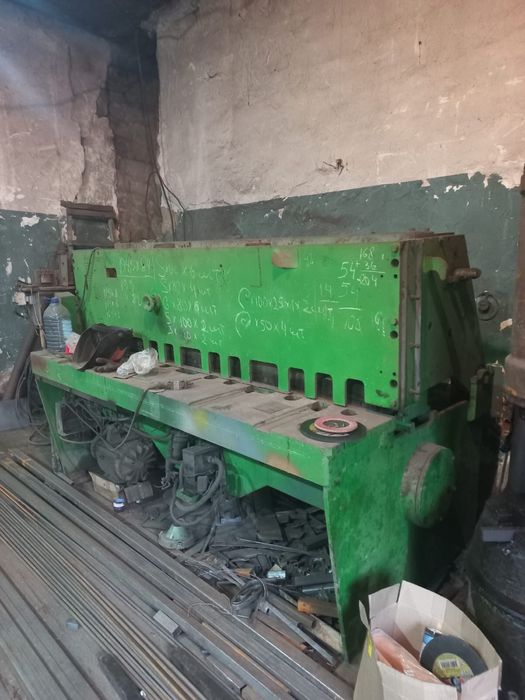 Гильотина для  металла