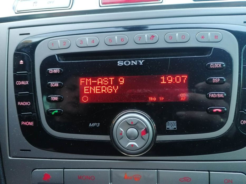 Радио sony за форд S max