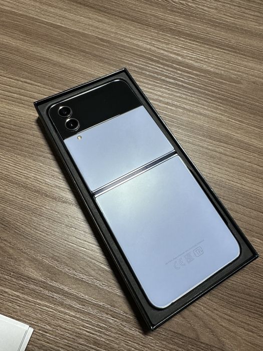 Samsung Galaxy Z Flip 4 256gb