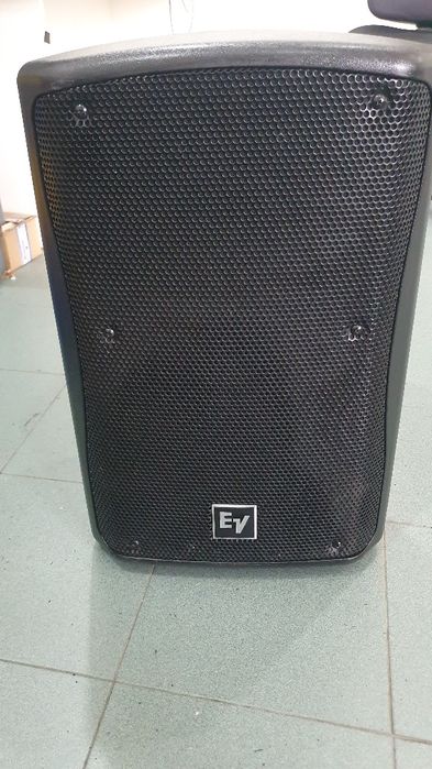 Incinta electrovoice zx3