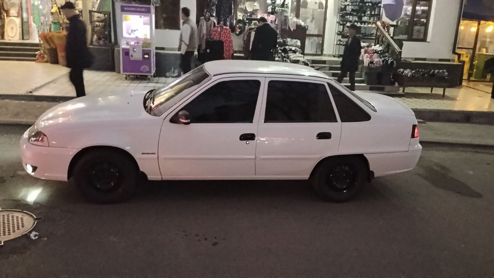 Продается нексия 2