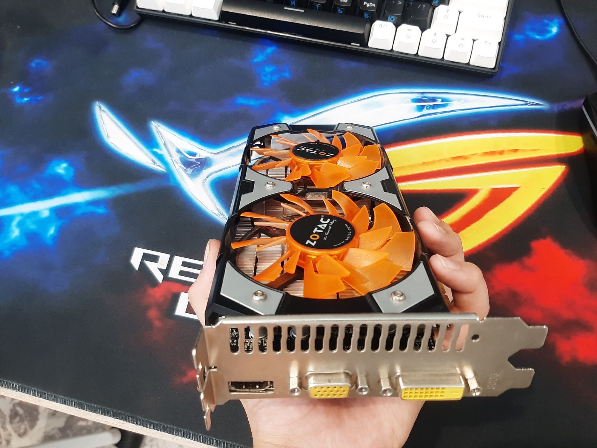 Видеокарта GTX750ti