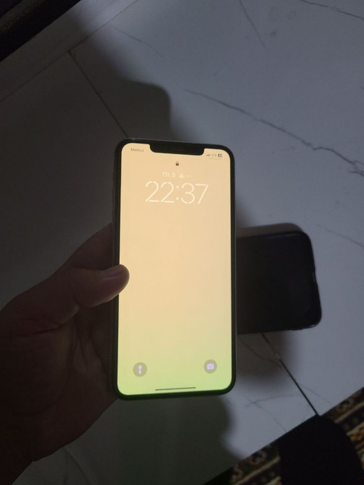 Iphone 11 pro max ochilmagan idyalni 512 g