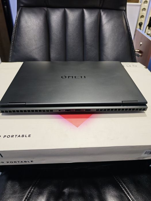 Laptop Gaming HP Omen 16 = Ryzen 9 7940HS/RTX 4070/32 Gb RAM/1 Tb
