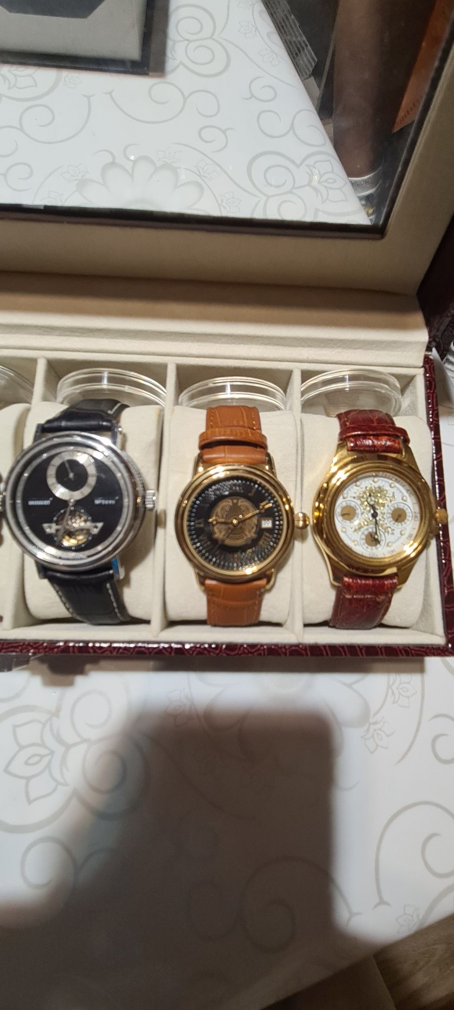 Продаются мужские часы разных брендов