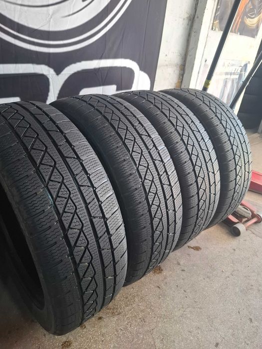 4 Зимни гуми Петлас 225/55/19 (безплатно поставяне)