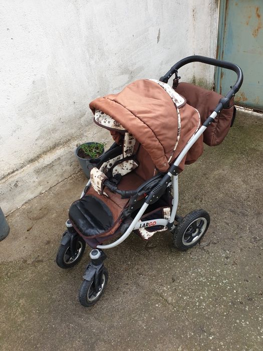 Количка за бебе, Largo