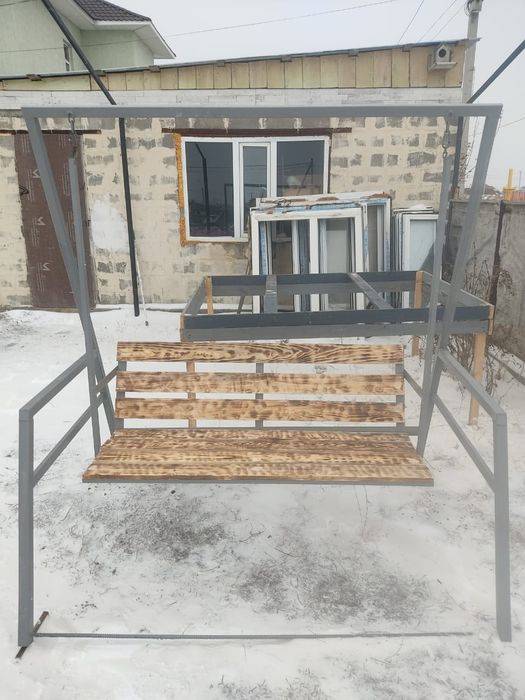 Качеля садовая продам