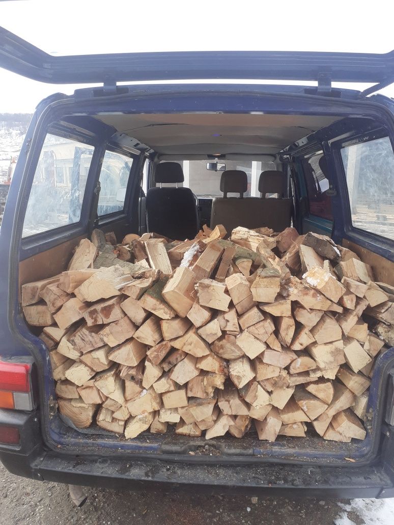vând lemne de foc ca esență fag