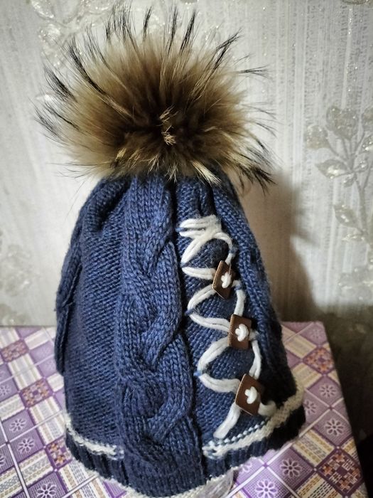 Шапка зимняя вязаная