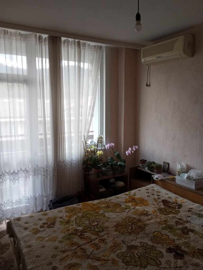 Продава се Четиристаен апартамент в Смолян, Нов център - 82 кв.м за 1464 €/кв.м - Снимка #4
