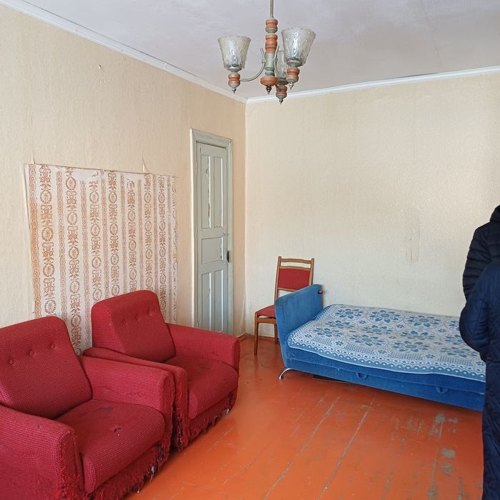 Сдам 2х. Ком. 80 тыс+ ком.услуги.