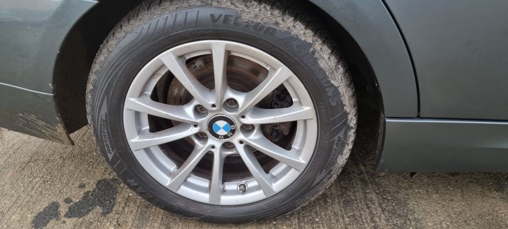 Jante aliaj bmw 16 cauciucuri 205 55 16 Goodyear All Season