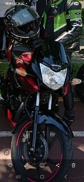 Motocicleta honda CBF125M