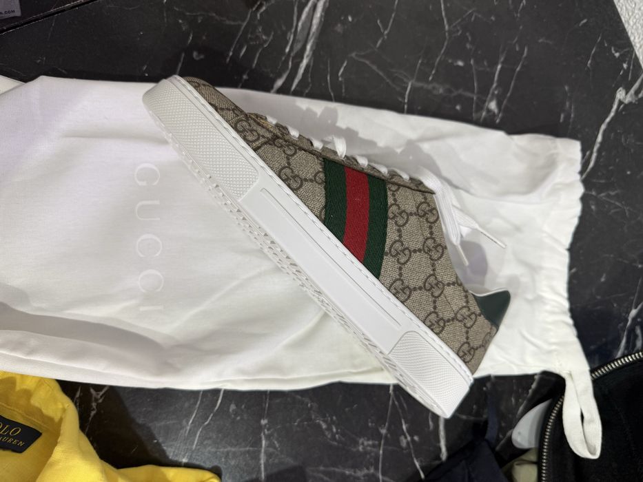 Încălțăminte Gucci noi doar probați