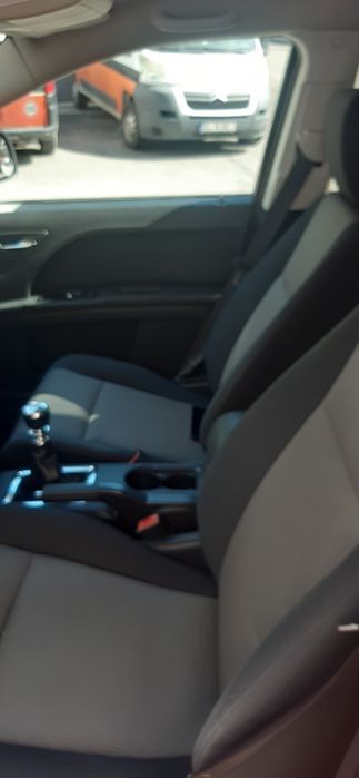 Vând  Dodge journey