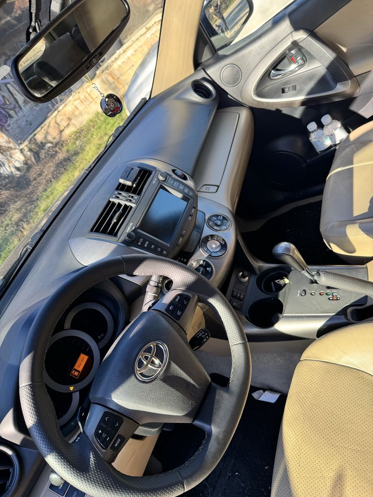 Rav4 2.2 auto евро 5А
