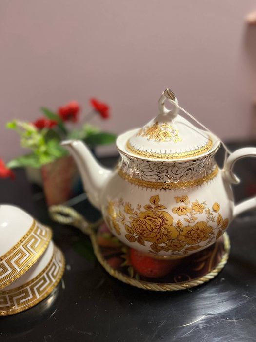 Choynak taglik postavka dlya chaynika