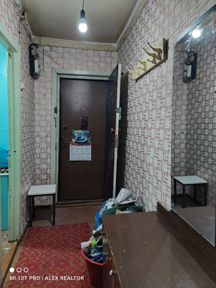 Аренда квартир спутник 8 1/2/2 200&