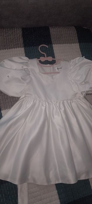 Платье праздничное