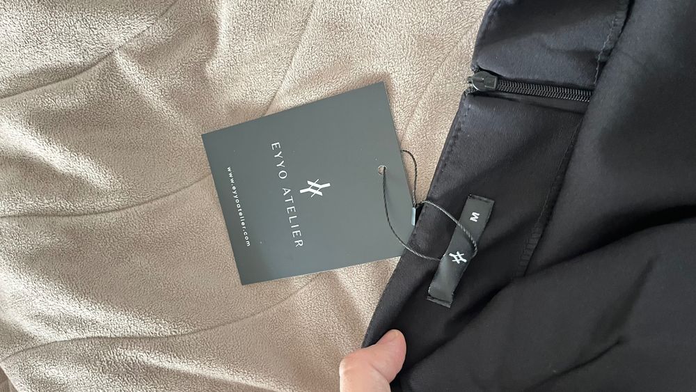 Коктейлна рокля Eyyo Atelier с пайети – нова, с етикет