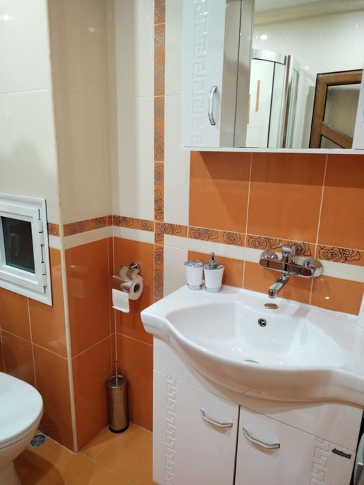 Продава се Тристаен апартамент в Бургас, Сарафово - 116 кв.м за 1983 €/кв.м - Снимка #10