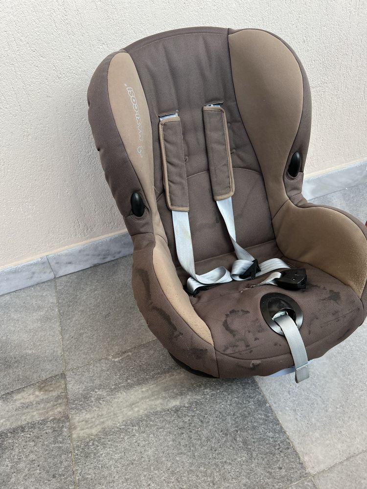 Столче за кола Maxi cosi