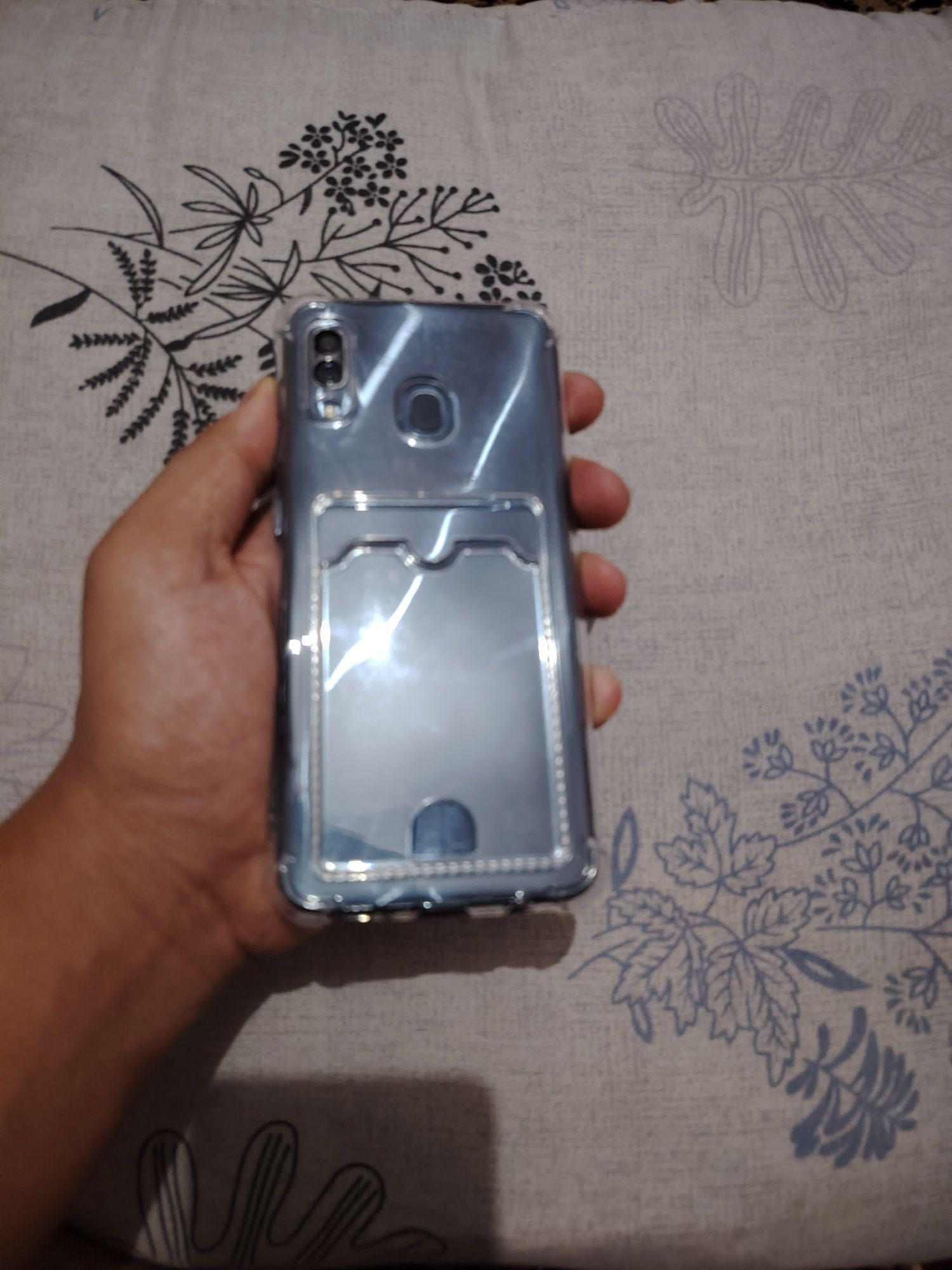 Samsung A30 Holati Ideal tinniq